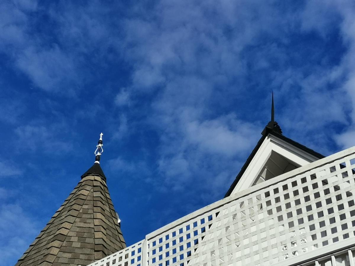 Vancouver Island Castle Cove Inn Чемейнус Экстерьер фото