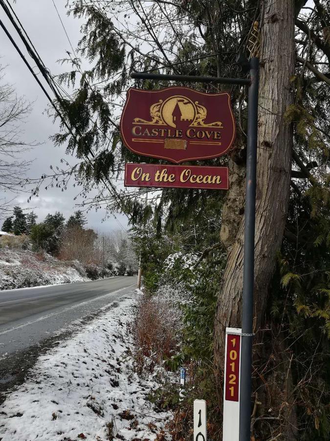 Vancouver Island Castle Cove Inn Чемейнус Экстерьер фото